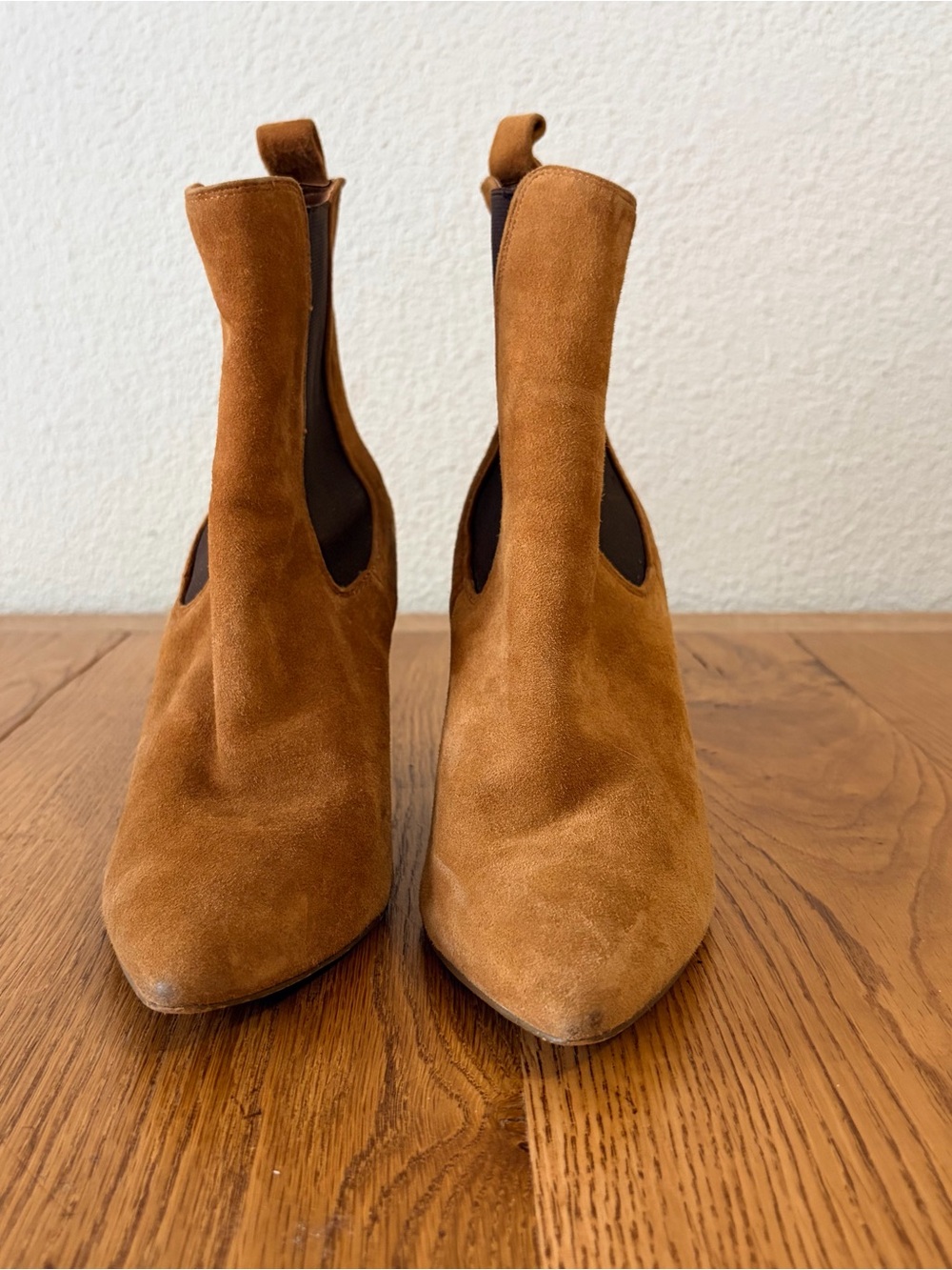 Steve Madden Tan Suede Pointed Toe Chelsea Booties